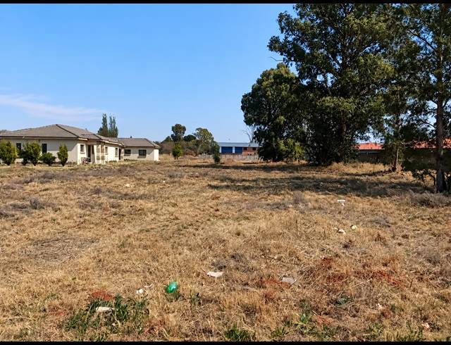 2,032M² VACANT LAND FOR SALE IN HENLEY ON KLIP